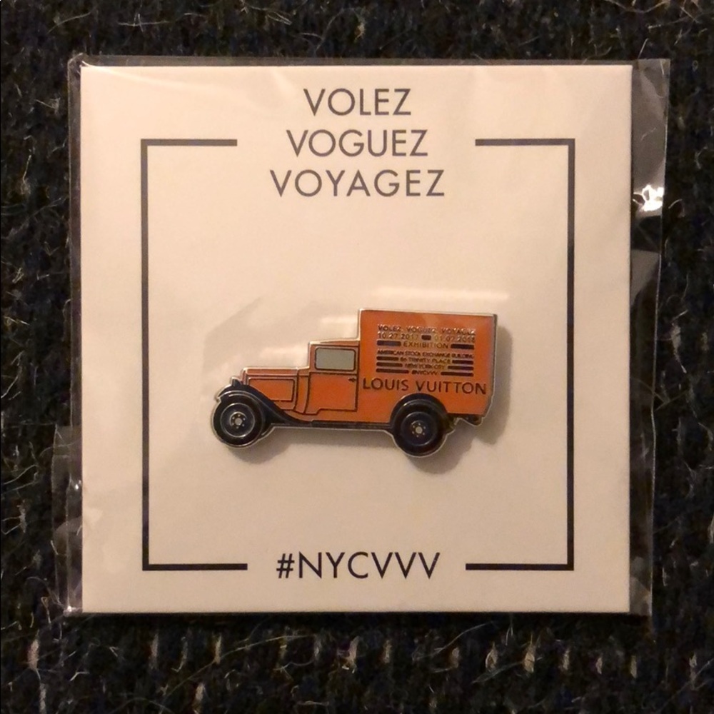 Louis Vuitton Volez Voguez Voyagez Truck Pin